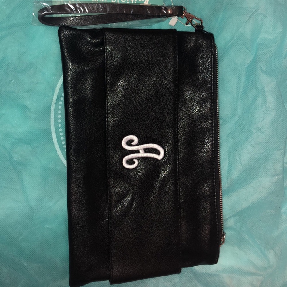 Wristlet